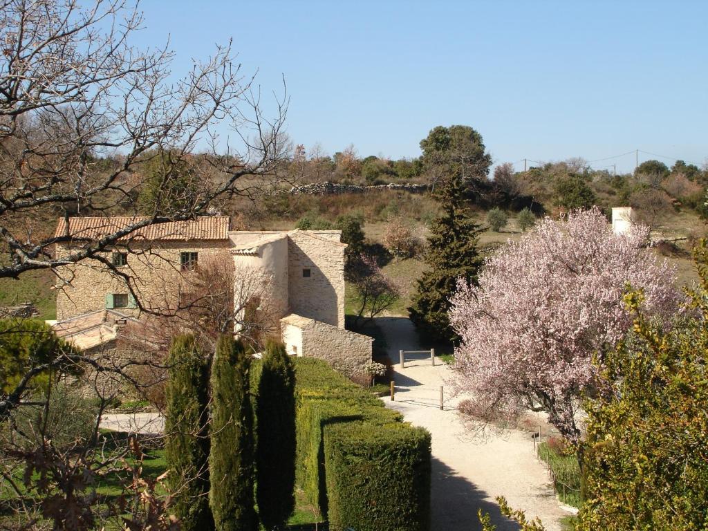 Domaine De La Grange Neuve Ξενοδοχείο La Roque-sur-Pernes Εξωτερικό φωτογραφία